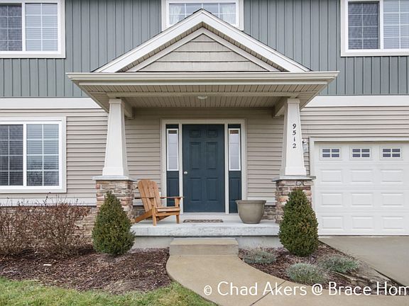 3rd image of 9512 Scotsmoor Dr