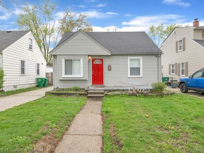 29870 Elmwood St, Garden City, MI, 48135
