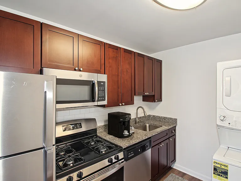 Tuscany Woods Apartments — Photo 44