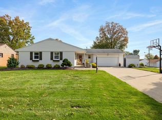 1067 Briarwood Rd, Mansfield, OH 44907