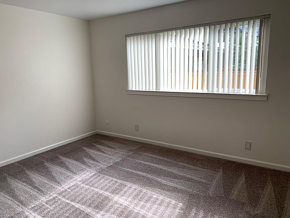 5th image of 2023 Town And Country Ln #2