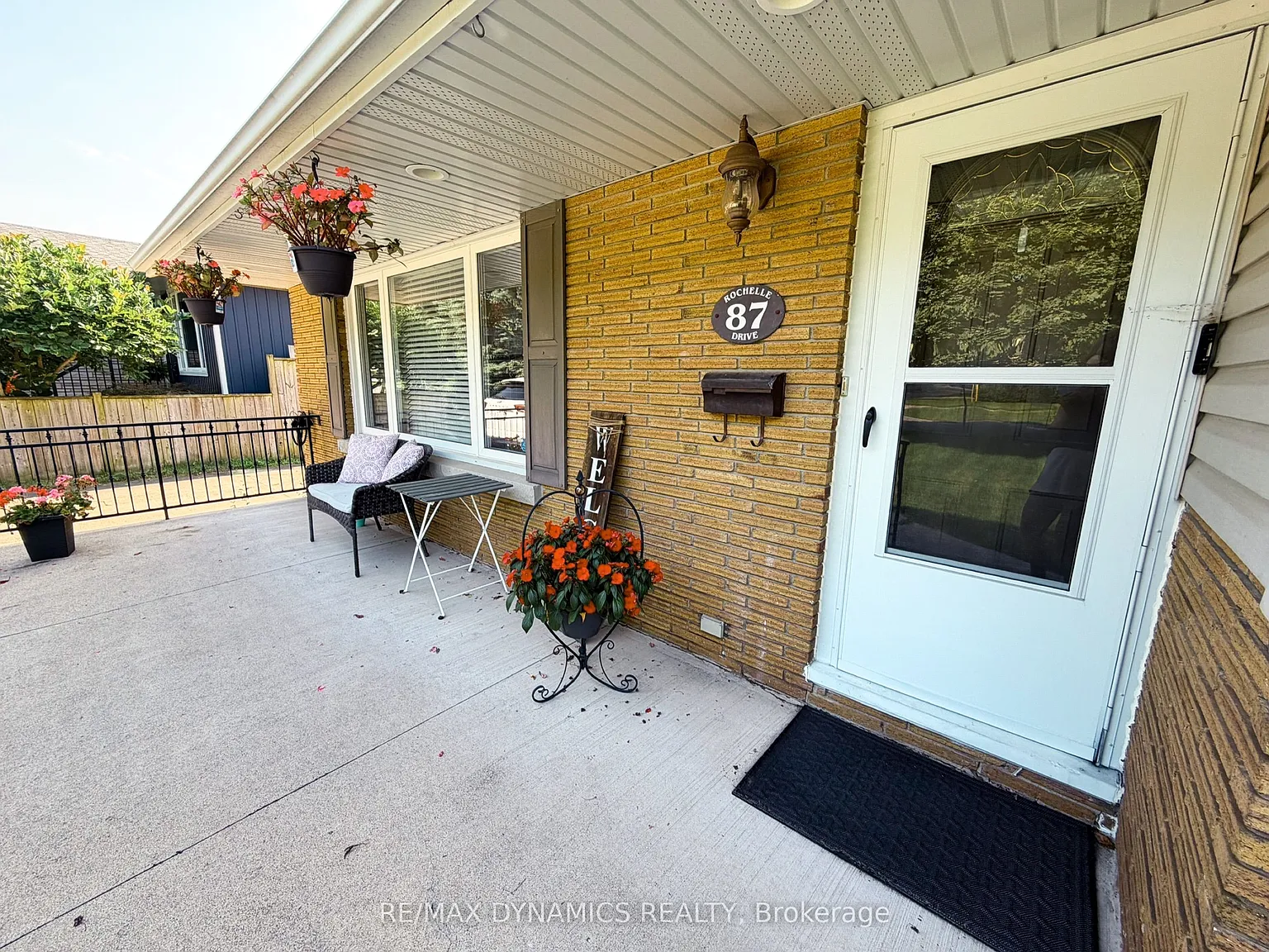 3 bed, $3,000 — Photo 4