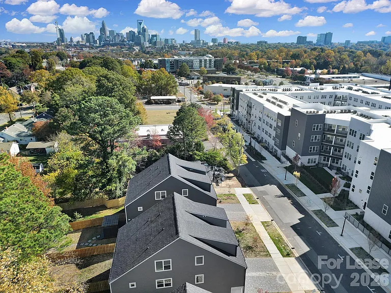 2432 Arty Ave — Photo 4