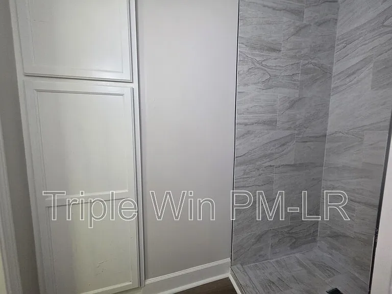 8700 Winston Dr — Photo 27