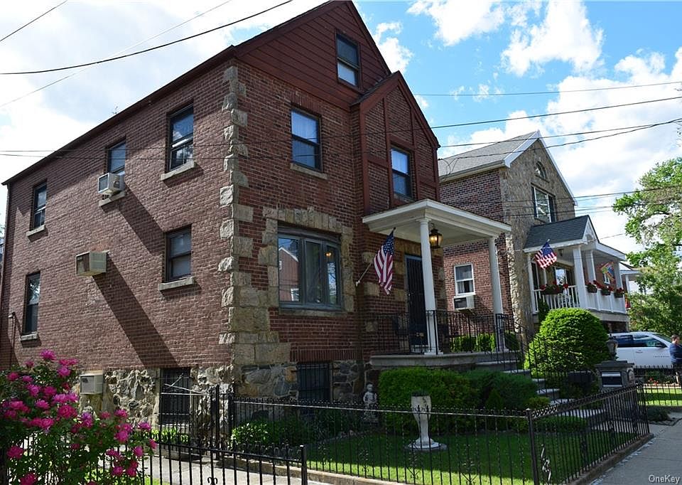 1st image of 2433 Bouck Ave