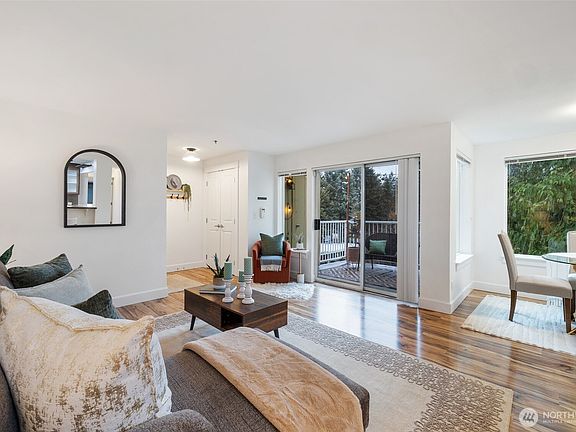 4th image of 300 N 130th Street #4301