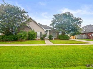 1653 Raven Way Dr, Zachary, LA 70791