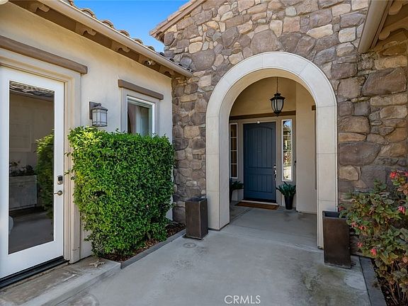 4th image of 1709 Louise Ln