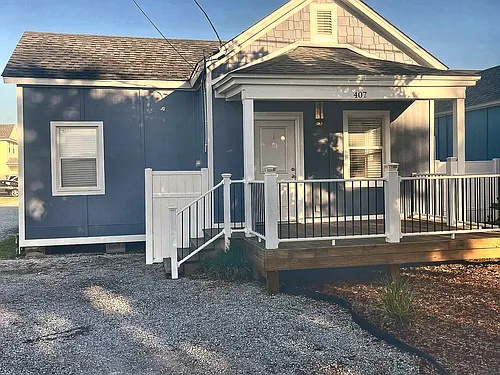 407 S A St Photo 1