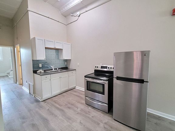 4th image of 505 Carothers Ave #503