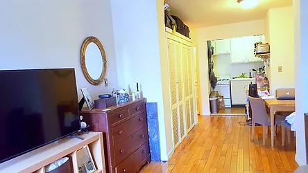 Rented by Manhattan Spaces