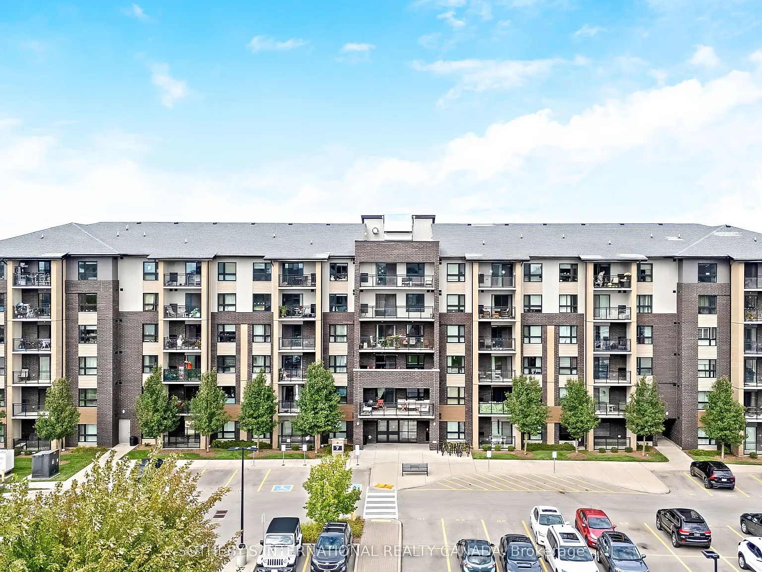 2 bed, $2,400 — Photo 2