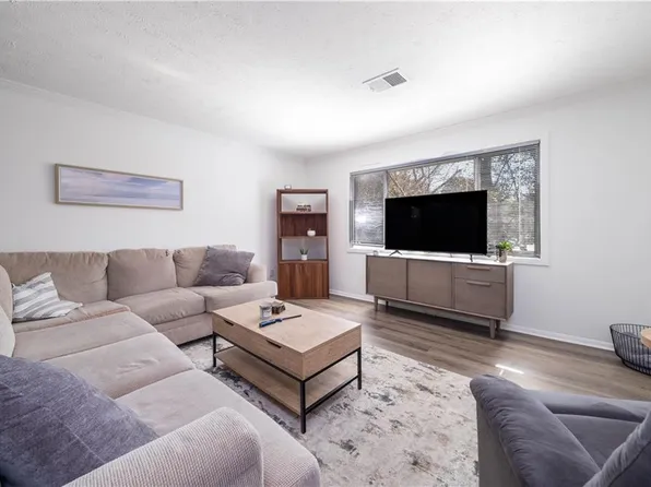 115 Biscayne Dr NW APT E4, Atlanta, GA 30309