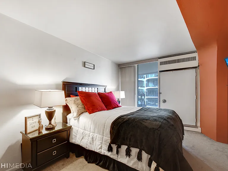 300 N State St #3908 — Photo 10