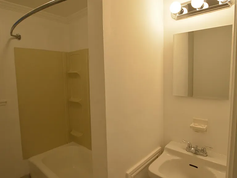 212 West St #1 — Photo 8
