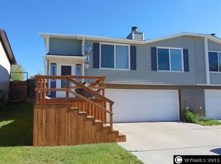 117 Sandstone Dr, Evanston, WY 82930