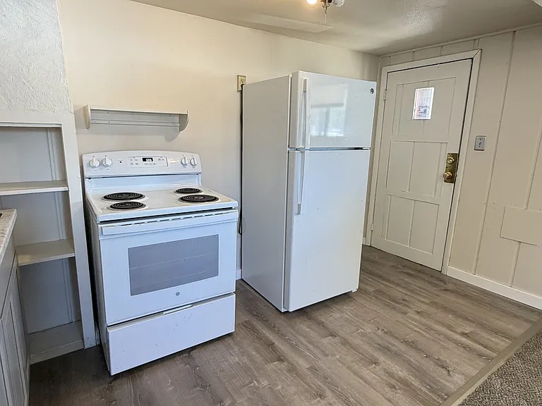 2709 W Rose Hill St #2 — Photo 4