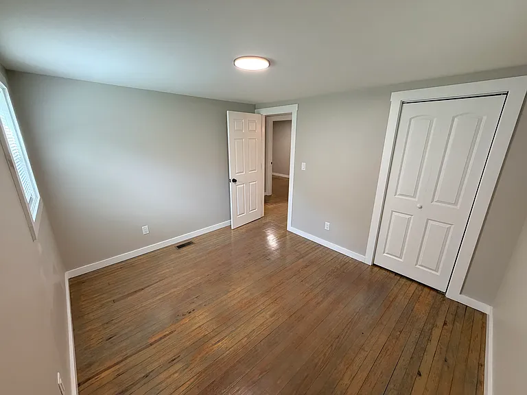 185 E Wilhemenia St — Photo 6