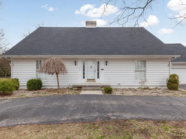 565 Budlong St, Adrian, MI 49221