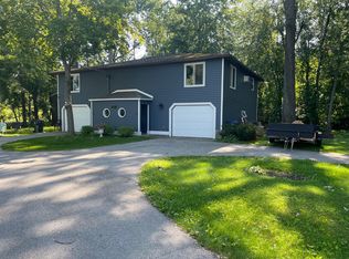 1298 S Bayshore Rd SUITE 1, Brussels, WI 54204