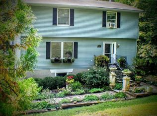 702 Sprout Brook Rd, Putnam Valley, NY 10579