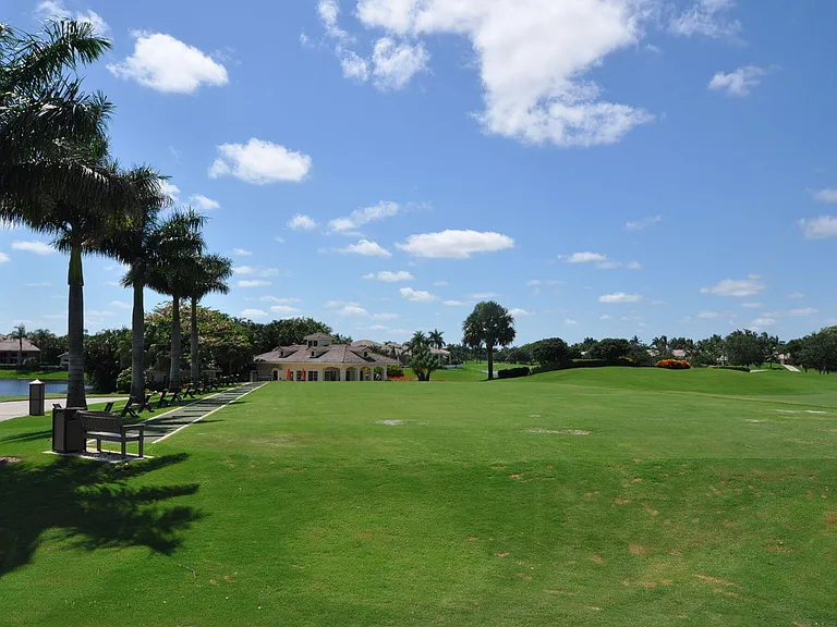 3954 NW 52nd St — Photo 92