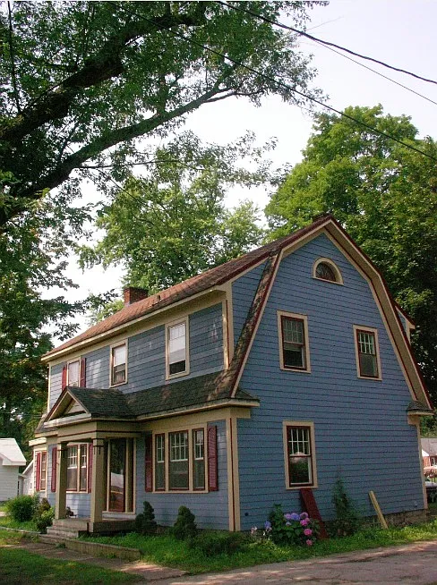 4808 Clark St photo 1