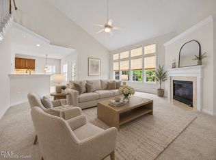 2419 Hidden Meadow Dr, Fuquay Varina, NC 27526