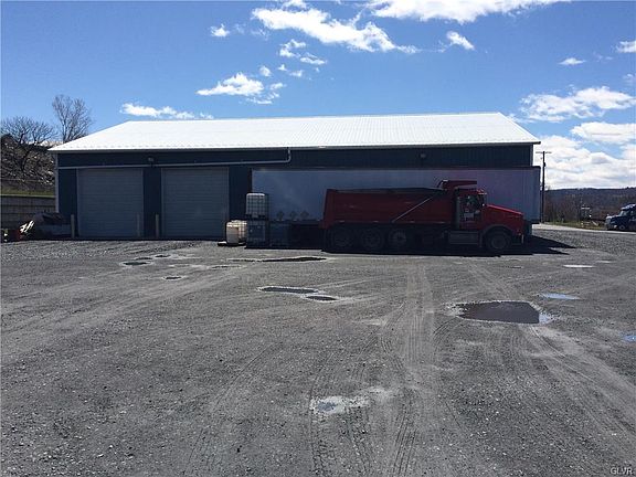 3rd image of 4988 E Valley Dr