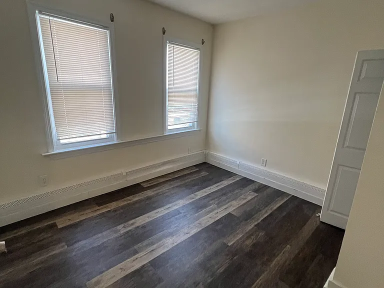 9 Temple St #4 — Photo 6