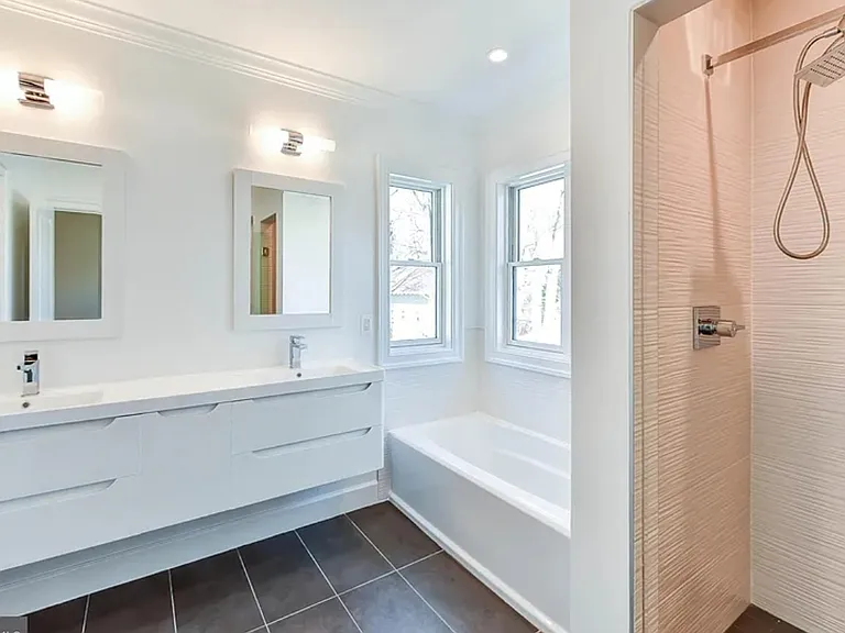 4509 Chestnut St — Photo 9