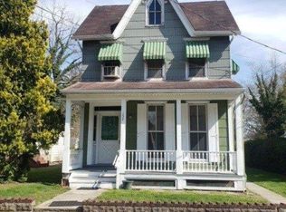 158 7th St #B, Salem, NJ 08079