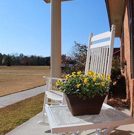 3rd image of 383 Stocks Dairy Rd