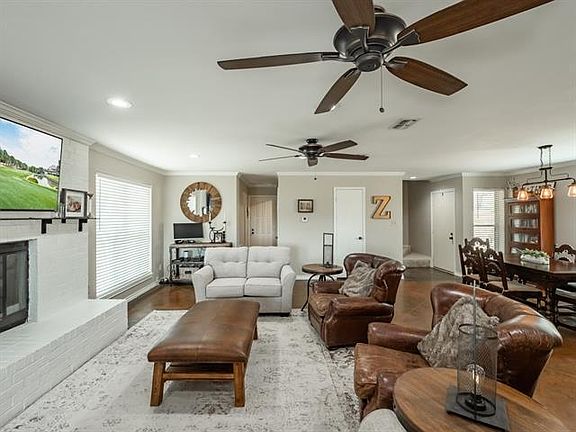 4th image of 5119 Largo Dr
