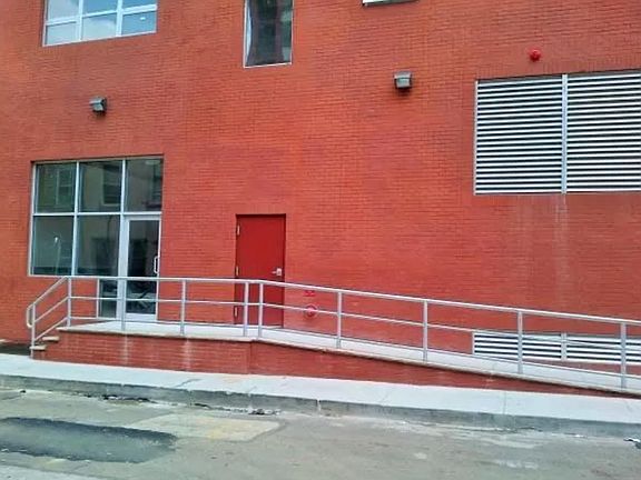 3rd image of 211 N Camac St #6D