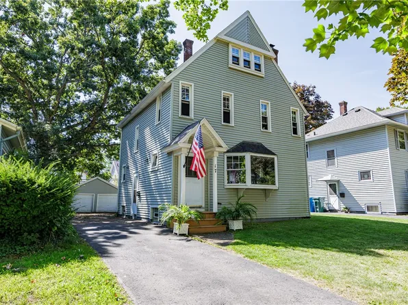 17 Leander Rd, Rochester, NY 14612