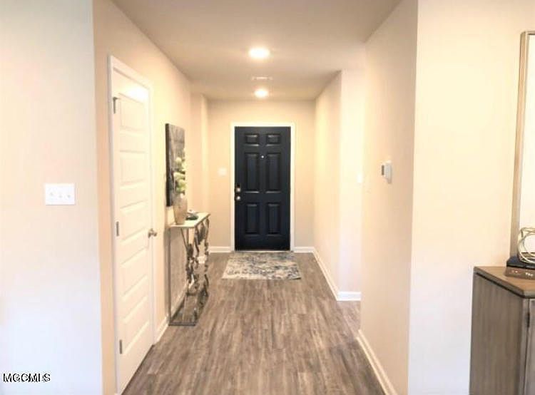1st image of 18633 Elkwood Dr