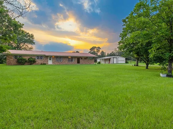 1988 S State Highway 8, New Boston, TX 75570