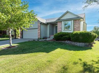 154 S Maple Dunes Ct, Wichita, KS 67235