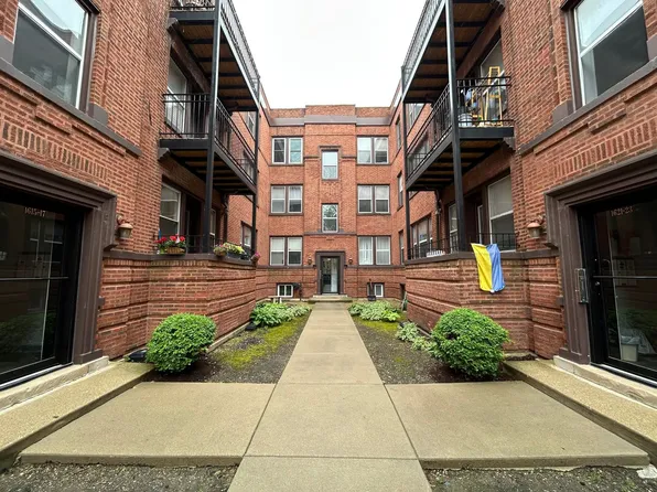 1621 W Wallen Ave #2, Chicago, IL 60626
