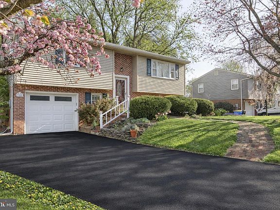 2nd image of 3505 Cranmere Ln