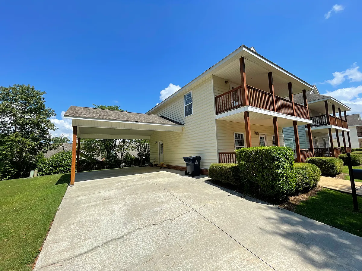 Building Photo - 919 Annalue Dr #7