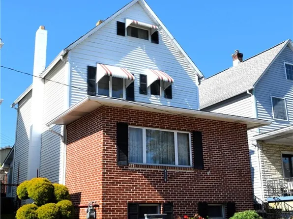 303 Elm St, Vandergrift, PA 15690