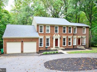 10009 Howell Dr, Upper Marlboro, MD 20774