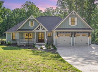 2586 Lee Lawing Rd, Lincolnton, NC 28092