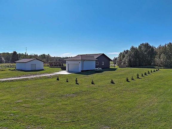 4th image of 50106 N Range Road 200 #37