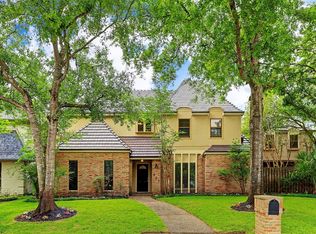 927 Daria Dr, Houston, TX 77079