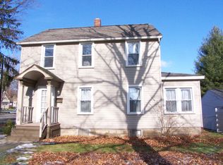 830 W Maple Ave, Adrian, MI 49221