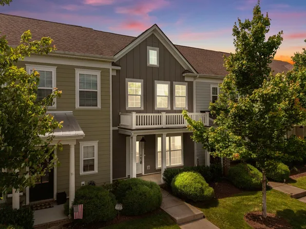 1032 Carraway Ln, Spring Hill, TN 37174