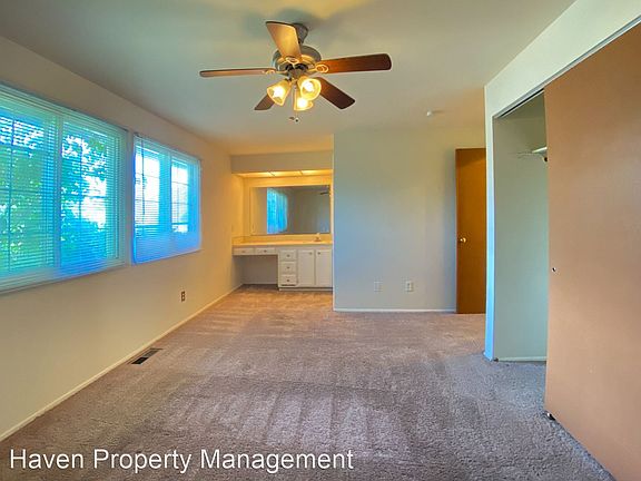 5th image of 26016 14th Ave S